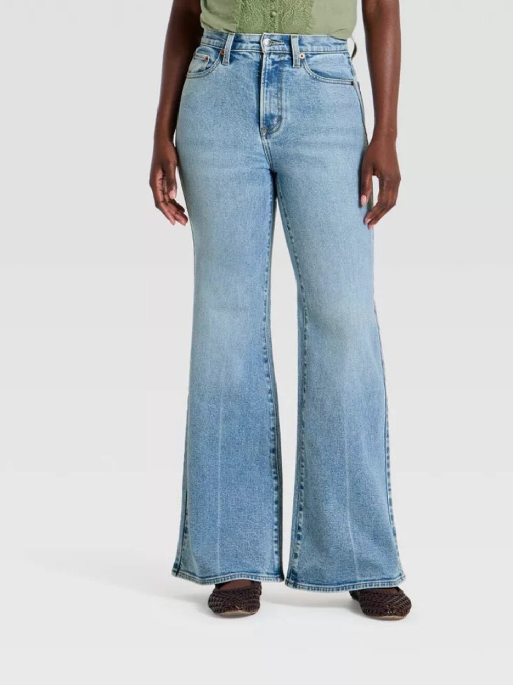 Women's High-Rise 70's Flare Jeans - Universal Thread Light Wash Blue 4